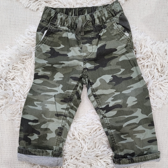 Gap, two, 2T boys fully lined pants blue and Camo (EUC) - Picture 4 of 10